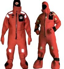 Erikois- ja kelluntapukujen huolto